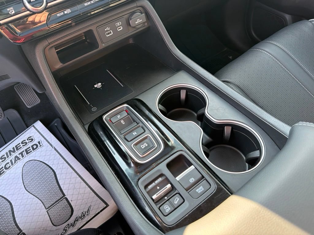 Used 2023 Honda Pilot Elite image 26
