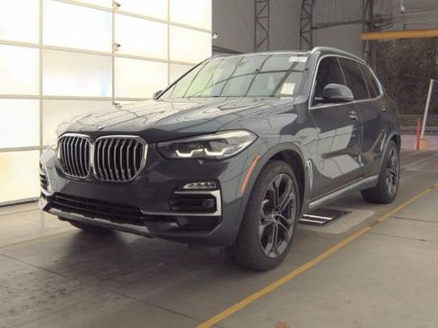 Used 2019 BMW X5 xDrive40i w/ Convenience Package image 1