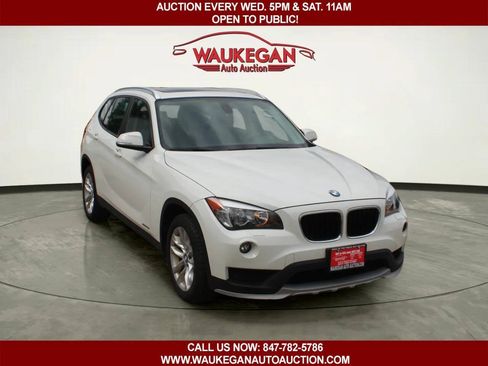Used 2015 BMW X1 xDrive28i AWD/4WD image 3