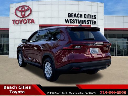 Certified 2025 Toyota Grand Highlander FWD image 8