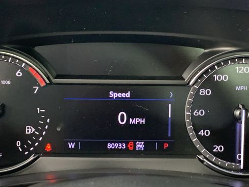 Used 2020 Cadillac XT4 Premium Luxury w/ Enhanced Visibility Package AWD/4WD image 23