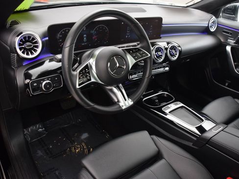 Certified 2025 Mercedes-Benz CLA 250 4MATIC image 20