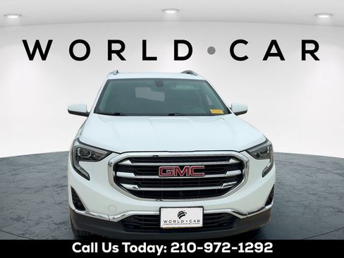 Used 2019 GMC Terrain SLT AWD/4WD image 2