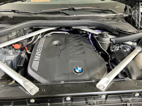Used 2024 BMW X5 xDrive40i w/ Parking Assistance Package AWD/4WD image 30