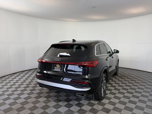 Certified 2025 Audi Q5 Premium Plus w/ Premium Plus image 10