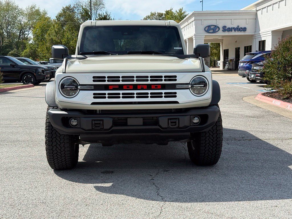Used 2026 Ford Bronco Heritage Edition AWD/4WD image 2