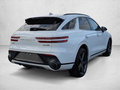 Used 2024 Genesis GV70 3.5T Sport w/ Sport Prestige Package image 5