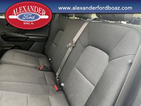 Used 2023 Chevrolet Colorado W/T image 12