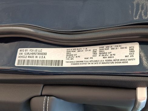 New 2026 Jeep Grand Cherokee Limited AWD/4WD image 18