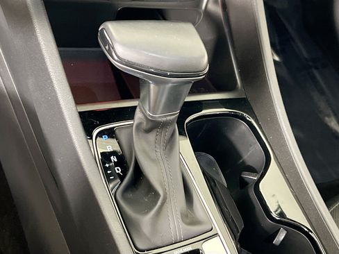 Used 2024 Hyundai Santa Cruz Limited AWD/4WD image 17