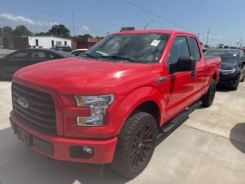 Used 2017 Ford F150 XL w/ Equipment Group 101A Mid AWD/4WD image 2