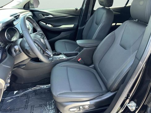 Used 2023 Buick Encore GX Preferred w/ Cold Weather Comfort Package FWD image 16