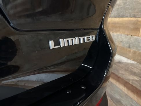 New 2025 Jeep Grand Cherokee L Limited image 24