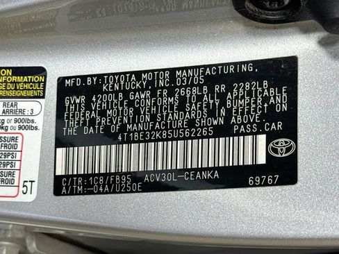 Used 2005 Toyota Camry FWD image 37