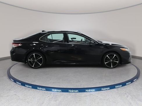 Certified 2020 Toyota Camry XSE image 4