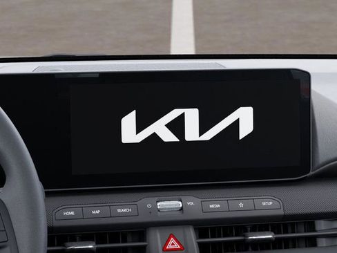 New 2026 Kia K4 LXS image 27