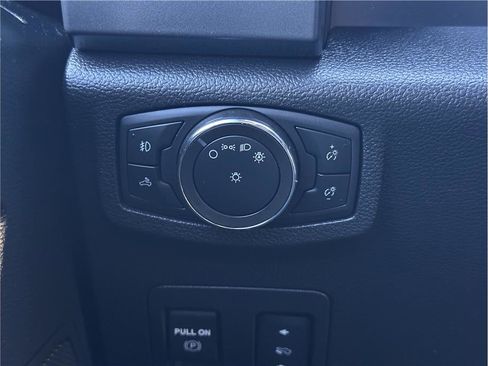 Used 2020 Ford F150 XLT w/ Equipment Group 302A Luxury image 26