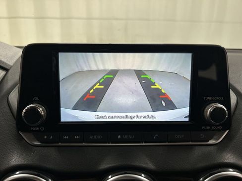 Used 2020 Nissan Sentra S image 15