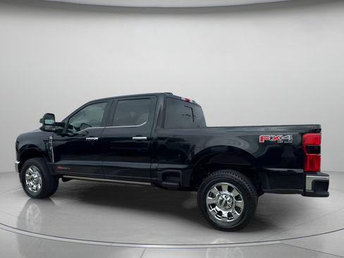 New 2026 Ford F250 Lariat w/ Lariat Premium Package image 18