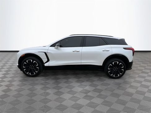 Used 2025 Chevrolet Blazer EV RS image 4