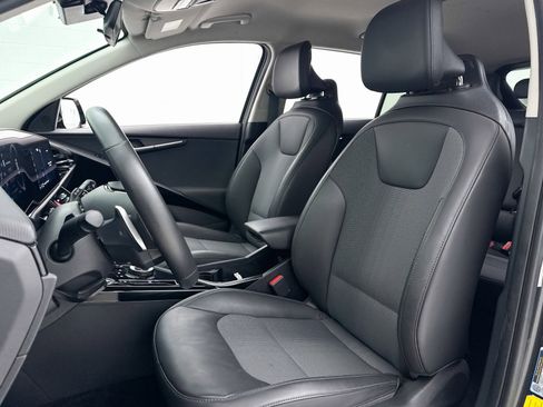 Used 2023 Kia Niro Wind image 19