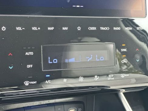 Used 2023 Hyundai Tucson Limited FWD image 20