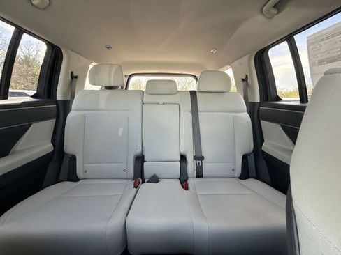 New 2026 Hyundai Santa Fe SE AWD/4WD image 21