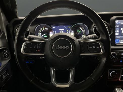 Used 2021 Jeep Wrangler Unlimited Sahara image 15