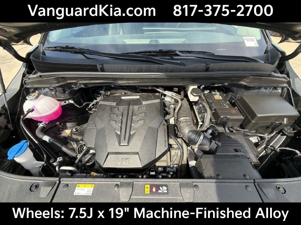 Certified 2026 Kia Carnival EX FWD image 20