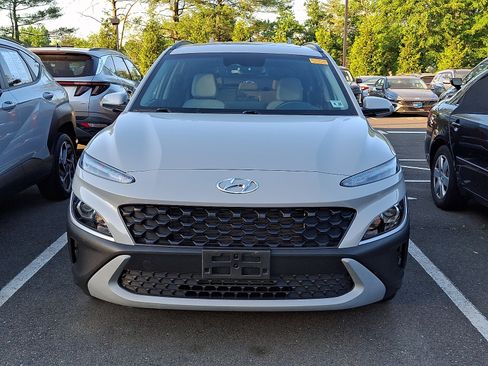 Used 2023 Hyundai Kona SEL w/ Convenience Package AWD/4WD image 3