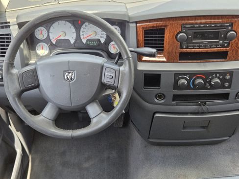 Used 2006 Dodge Ram 1500 Truck SLT RWD image 23