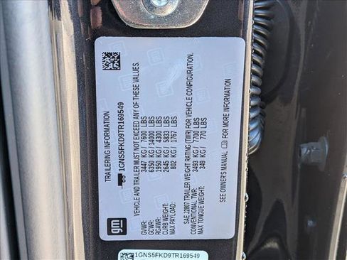 New 2026 Chevrolet Suburban Premier image 19