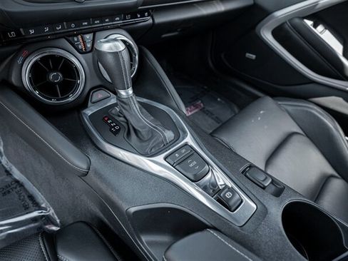Used 2016 Chevrolet Camaro SS RWD image 39