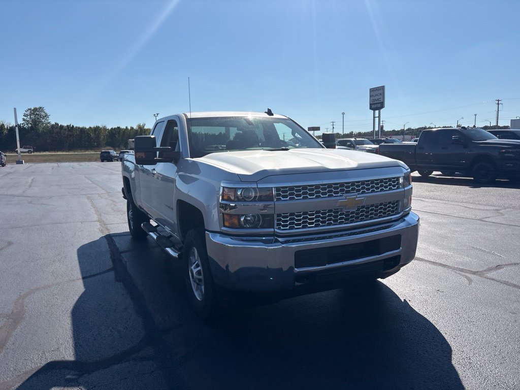 Used 2019 Chevrolet Silverado 2500 LT AWD/4WD image 8