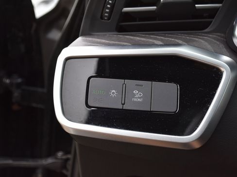 Used 2024 Audi A6 Premium Plus image 29