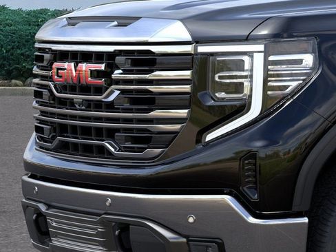 New 2026 GMC Sierra 1500 SLT w/ SLT Premium Plus Package AWD/4WD image 13