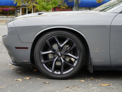 Used 2019 Dodge Challenger SXT w/ Blacktop Package image 12