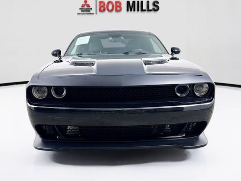 Used 2016 Dodge Challenger R/T Scat Pack w/ Driver Convenience Group RWD image 2