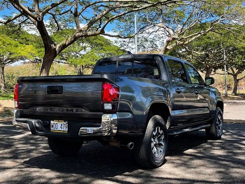 Used 2018 Toyota Tacoma SR5 image 5