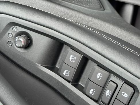 New 2026 Jeep Grand Cherokee L 4WD image 10