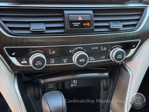 Used 2019 Honda Accord EX image 27