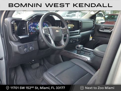 Used 2024 Chevrolet Silverado 1500 LTZ image 21