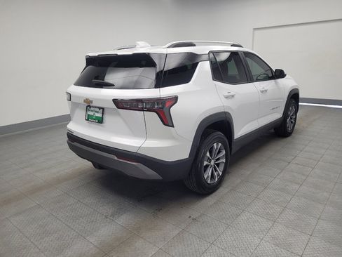 Used 2025 Chevrolet Equinox LT image 9