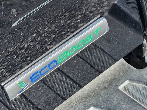 Used 2020 Ford F150 Lariat w/ Equipment Group 502A Luxury AWD/4WD image 13
