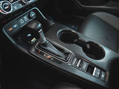 Used 2024 Honda Civic Sport Touring image 27