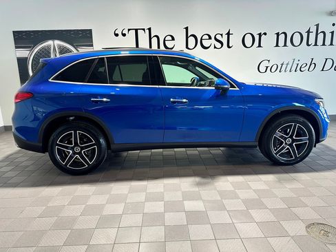 New 2026 Mercedes-Benz GLC 300 4MATIC image 3