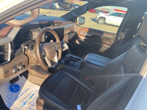 Used 2023 GMC Sierra 1500 Denali w/ Denali Reserve Package AWD/4WD image 17