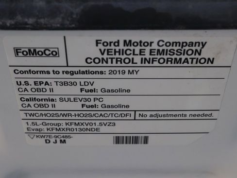 Used 2019 Ford Fusion SE image 31