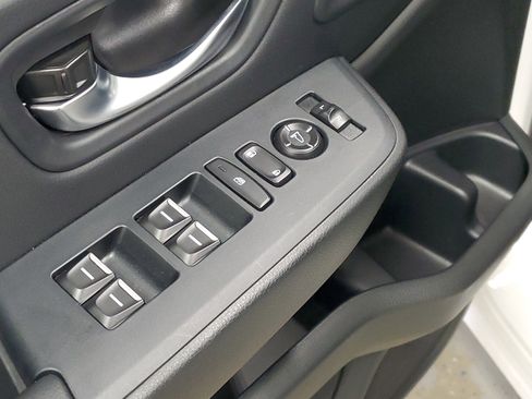 Certified 2025 Honda Pilot EX-L image 25