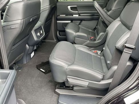 New 2026 Ford Expedition Platinum AWD/4WD image 4